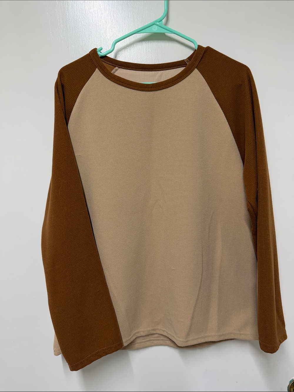 Kids Two-Tone Long Sleeve Raglan Top - Brown/Cream